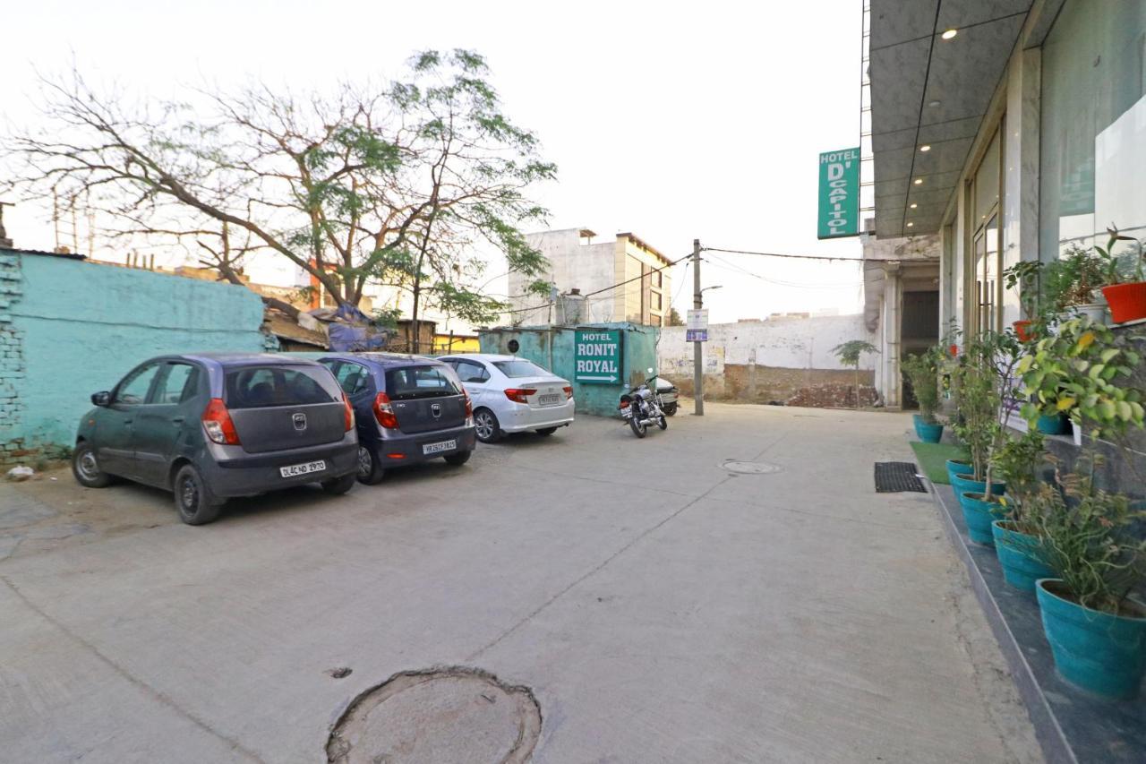 Hotel D'Capitol - Delhi Airport นิวเดลี ภายนอก รูปภาพ
