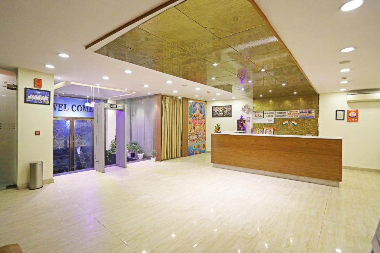 Hotel D'Capitol - Delhi Airport นิวเดลี ภายนอก รูปภาพ