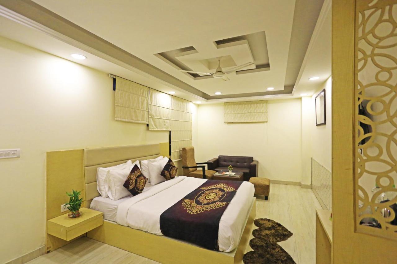 Hotel D'Capitol - Delhi Airport นิวเดลี ภายนอก รูปภาพ